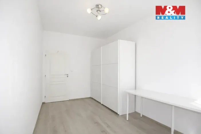 Pronájem bytu 3+kk, Praha - Vysočany, Podnádražní, 72 m2