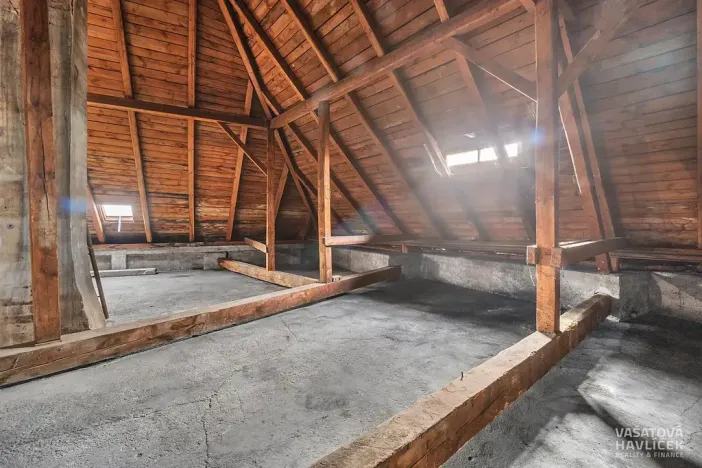 Prodej činžovního domu, Sezemice, Jungmannova, 690 m2