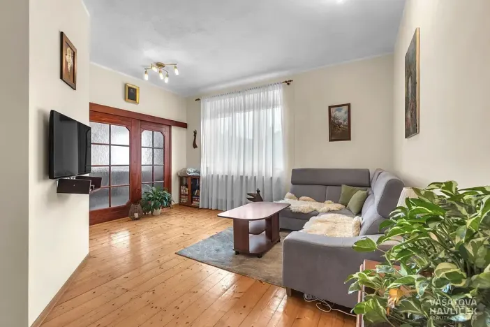 Prodej rodinného domu, Sezemice, Jungmannova, 690 m2