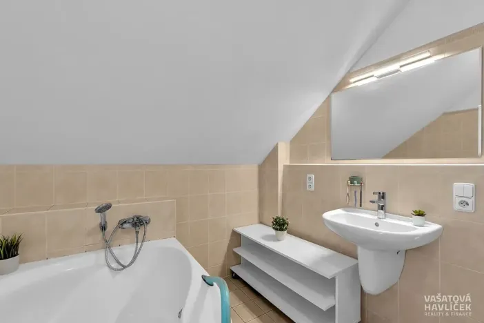 Prodej rodinného domu, Hradec Králové, 109 m2