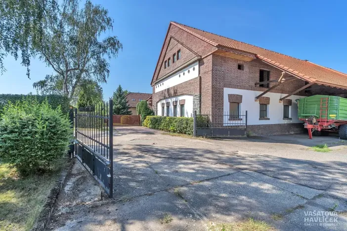 Pronájem skladu, Hradec Králové, Zelená, 413 m2