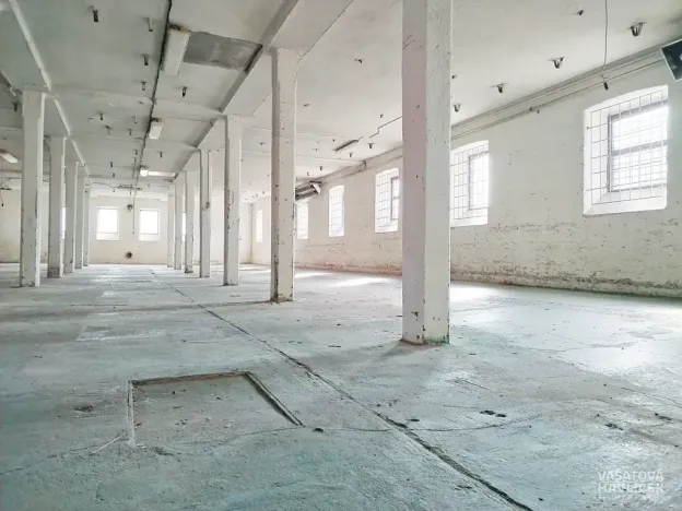 Pronájem skladu, Hradec Králové, Zelená, 413 m2