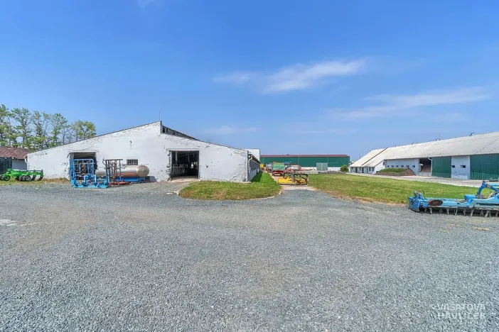 Prodej komerčního pozemku, Jasenná, 22131 m2