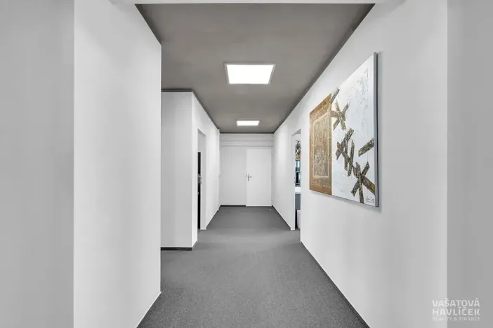 Pronájem kanceláře, Hradec Králové, Akademika Heyrovského, 30 m2
