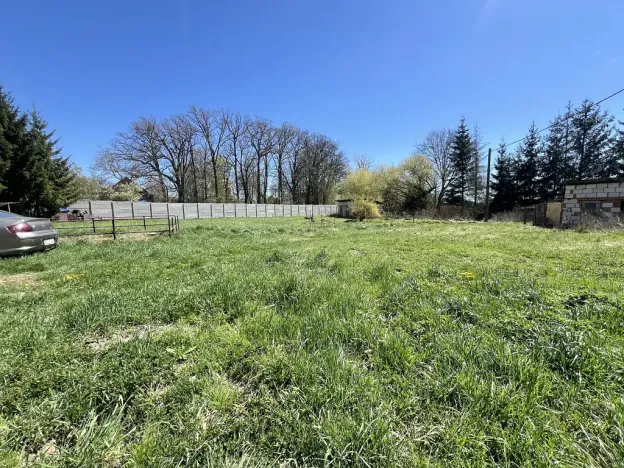 Prodej pozemku, Líšťany - Luhov, 1951 m2