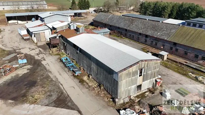 Prodej zemědělského objektu, Třebihošť, 1070 m2