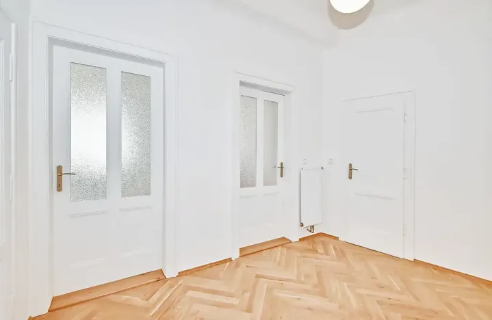 Pronájem bytu 3+1, Praha - Malá Strana, Karmelitská, 95 m2