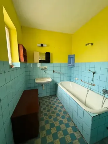 Prodej rodinného domu, Jesenec, 110 m2