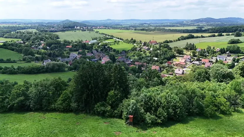 Prodej podílu louky, Bradlecká Lhota, 52392 m2