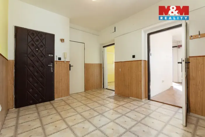 Prodej bytu 2+1, Krnov - Pod Bezručovým vrchem, Bezručova, 73 m2