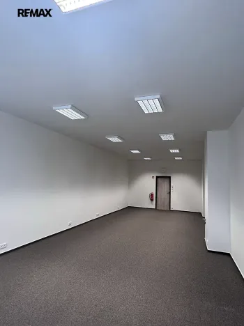 Pronájem kanceláře, Rosice, Na Vyhlídce, 58 m2