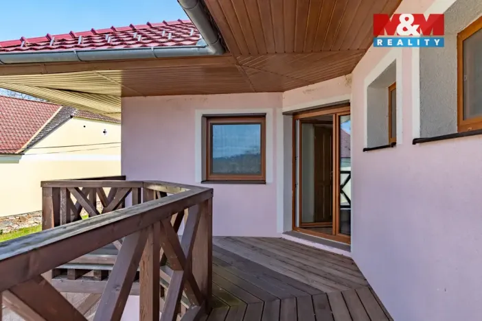 Prodej rodinného domu, Třešovice, 238 m2