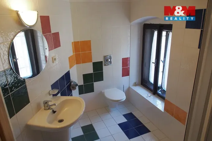 Prodej rodinného domu, Benešov nad Černou - Děkanské Skaliny, 217 m2