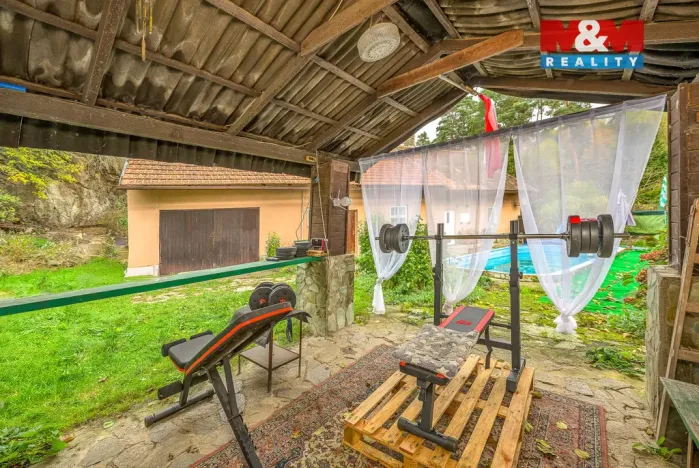 Prodej chalupy, Okřesaneč, 105 m2