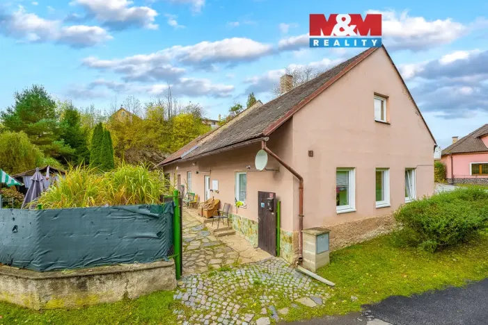 Prodej rodinného domu, Okřesaneč, 105 m2