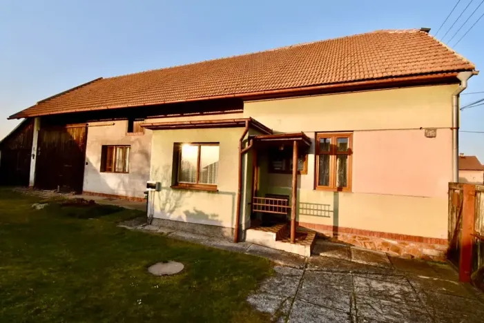 Prodej rodinného domu, Záboří nad Labem, 104 m2