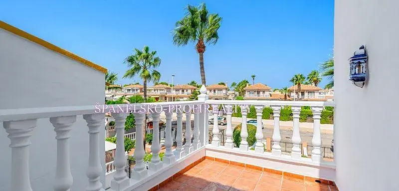 Prodej vily, Alicante, Španělsko, 87 m2