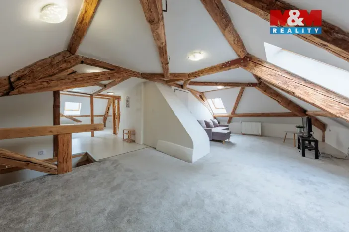 Prodej činžovního domu, Hroznětín, Mlýnská, 327 m2