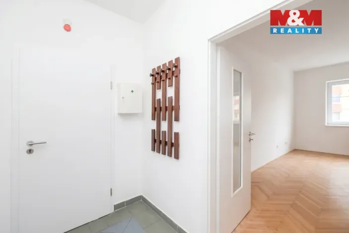 Pronájem bytu 2+kk, Praha - Strašnice, Kolovratská, 45 m2