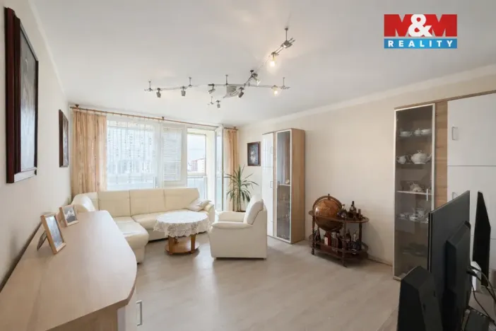 Prodej bytu 3+1, Praha - Horní Měcholupy, Parmská, 72 m2