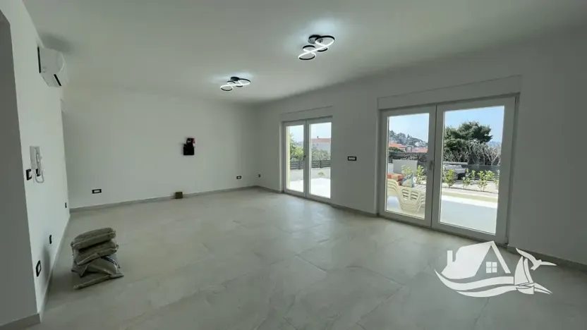 Prodej vily, Tribunj, Chorvatsko, 210 m2