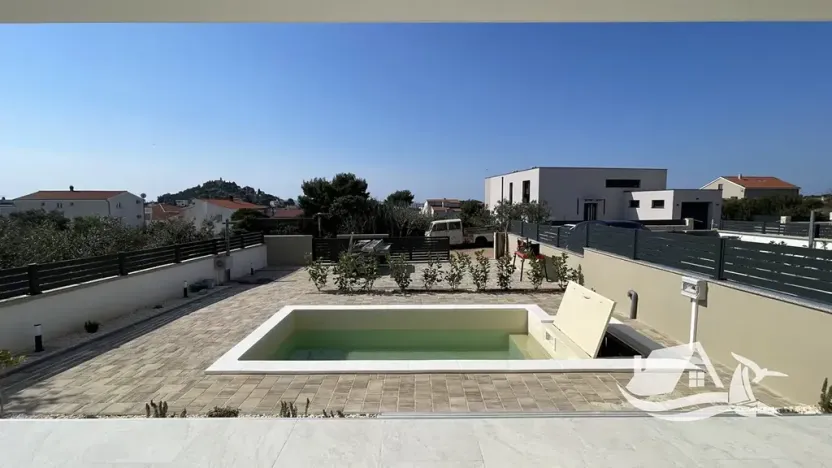 Prodej vily, Tribunj, Chorvatsko, 210 m2