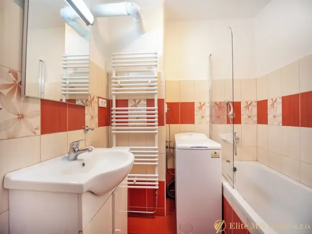 Prodej bytu 2+1, Šternberk, Husova, 60 m2