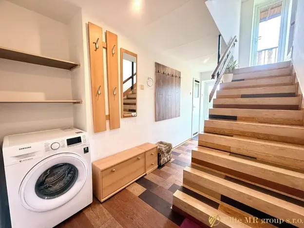 Prodej rodinného domu, Straky, 122 m2