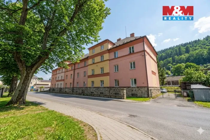 Prodej bytu 2+1, Hanušovice, Školní, 60 m2