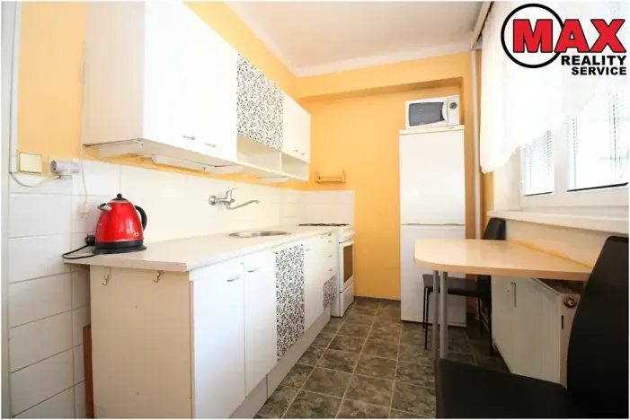 Pronájem bytu 1+1, Praha - Vršovice, K louži, 35 m2