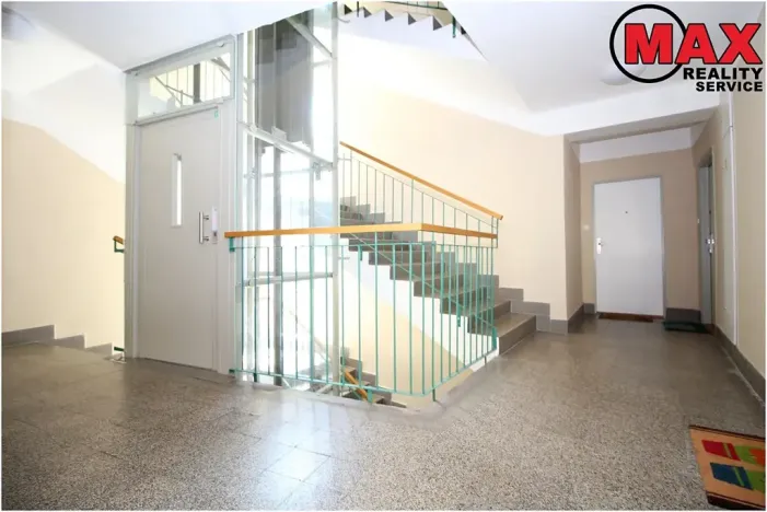 Pronájem bytu 1+1, Praha - Vršovice, K louži, 35 m2