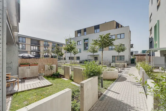 Prodej garážového stání, Praha - Žižkov, Olgy Havlové, 13 m2