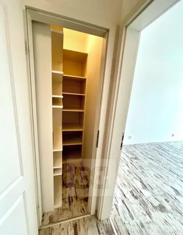 Pronájem bytu 4+kk, Praha - Kbely, Pod Nouzovem, 114 m2