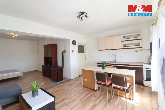 Prodej rodinného domu, Peruc - Hřivčice, 155 m2