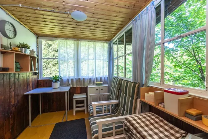 Prodej chaty, Černolice, V Dolečku, 28 m2