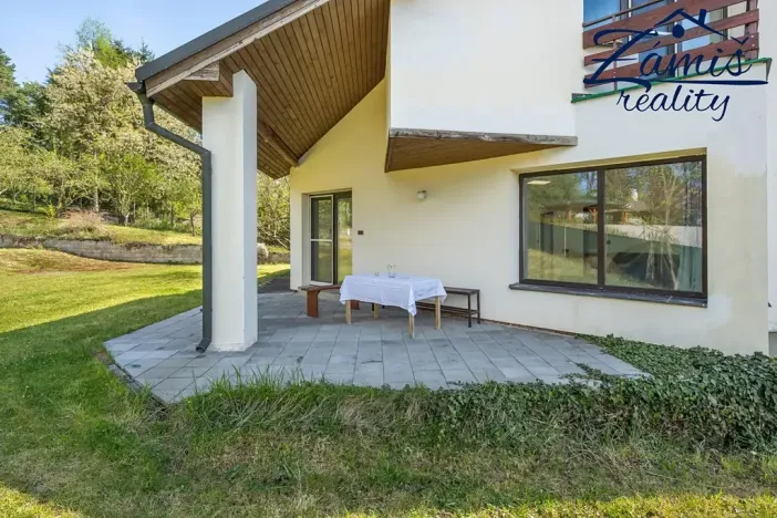 Prodej rodinného domu, Nespeky, Na Mělách, 278 m2