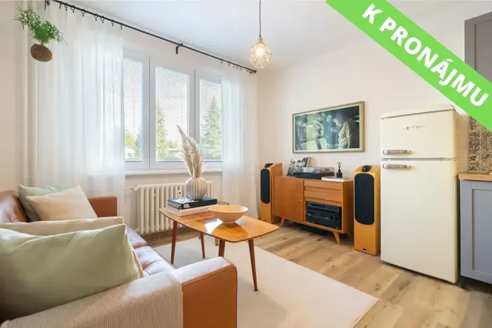 Pronájem bytu 1+1, Rakovník, Malinovského, 36 m2