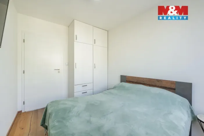 Prodej bytu 3+1, Praha - Prosek, Bílinská, 61 m2