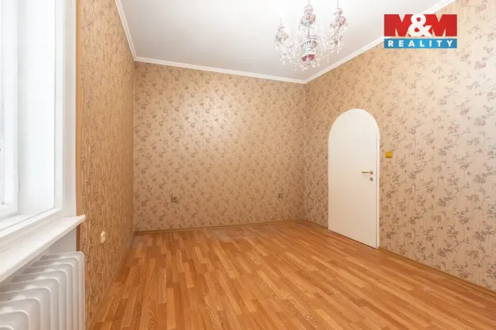 Prodej rodinného domu, Uherské Hradiště, U Stadionu, 300 m2