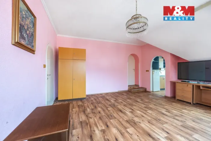 Prodej rodinného domu, Uherské Hradiště, U Stadionu, 300 m2