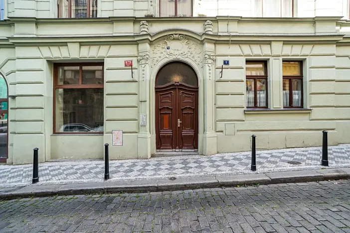 Pronájem bytu 2+kk, Praha - Nové Město, Navrátilova, 48 m2