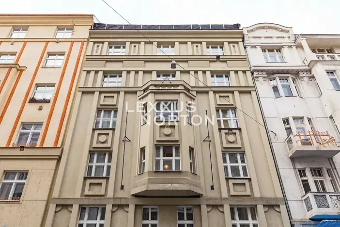 Prodej bytu 2+1, Praha - Holešovice, Heřmanova, 61 m2