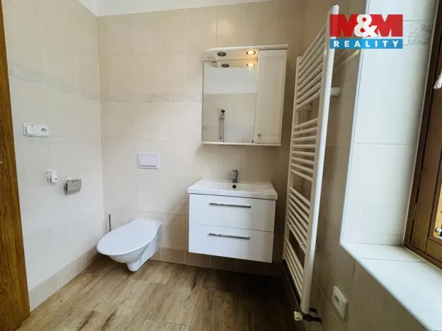 Pronájem bytu 2+kk, Klatovy, Vídeňská, 65 m2