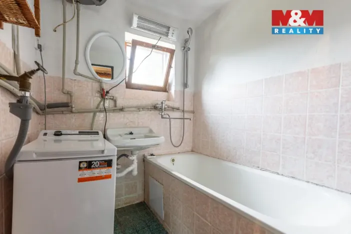 Prodej rodinného domu, Oselce - Kotouň, 112 m2