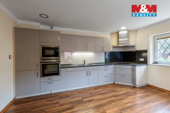 Prodej rodinného domu, Lomnice, Kraslická, 166 m2