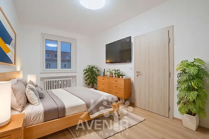 Pronájem bytu 3+1, Zlín, Benešovo nábřeží, 72 m2