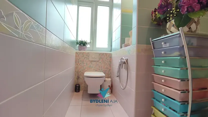 Prodej bytu 3+1, Teplice, U zámku, 100 m2