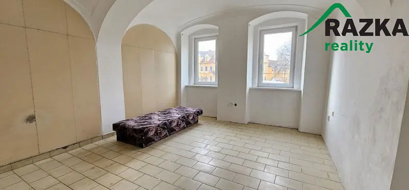 Prodej rodinného domu, Chodová Planá, 355 m2