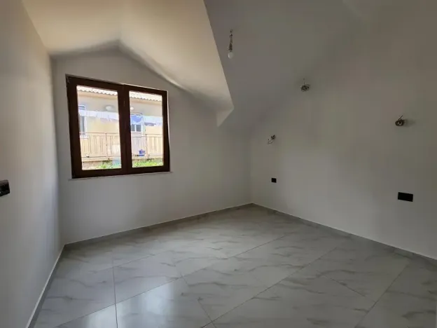 Prodej bytu 4+kk, Bijela, Černá Hora, 105 m2
