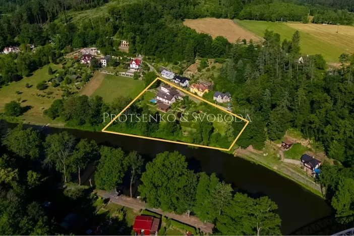 Prodej rodinného domu, Ledečko, 257 m2